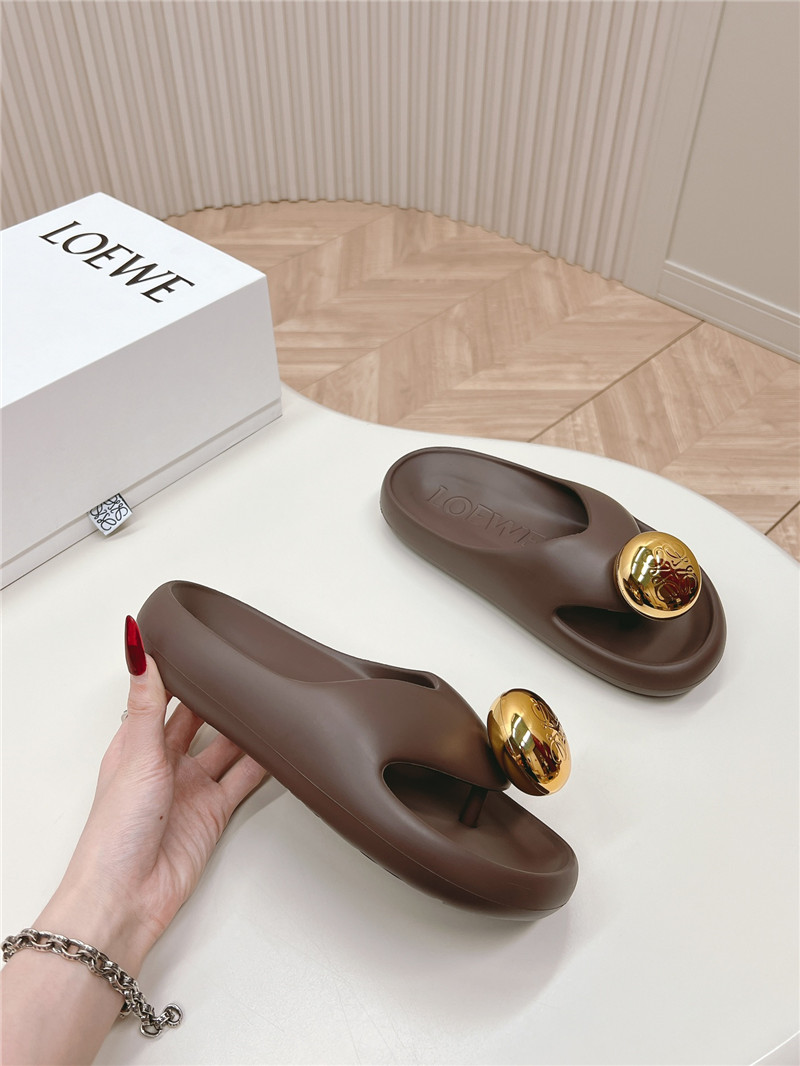 L0ew* bubble thong slide women in brown
