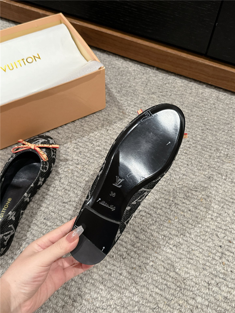 l0vis Vvtt0n nina flat ballerina gray