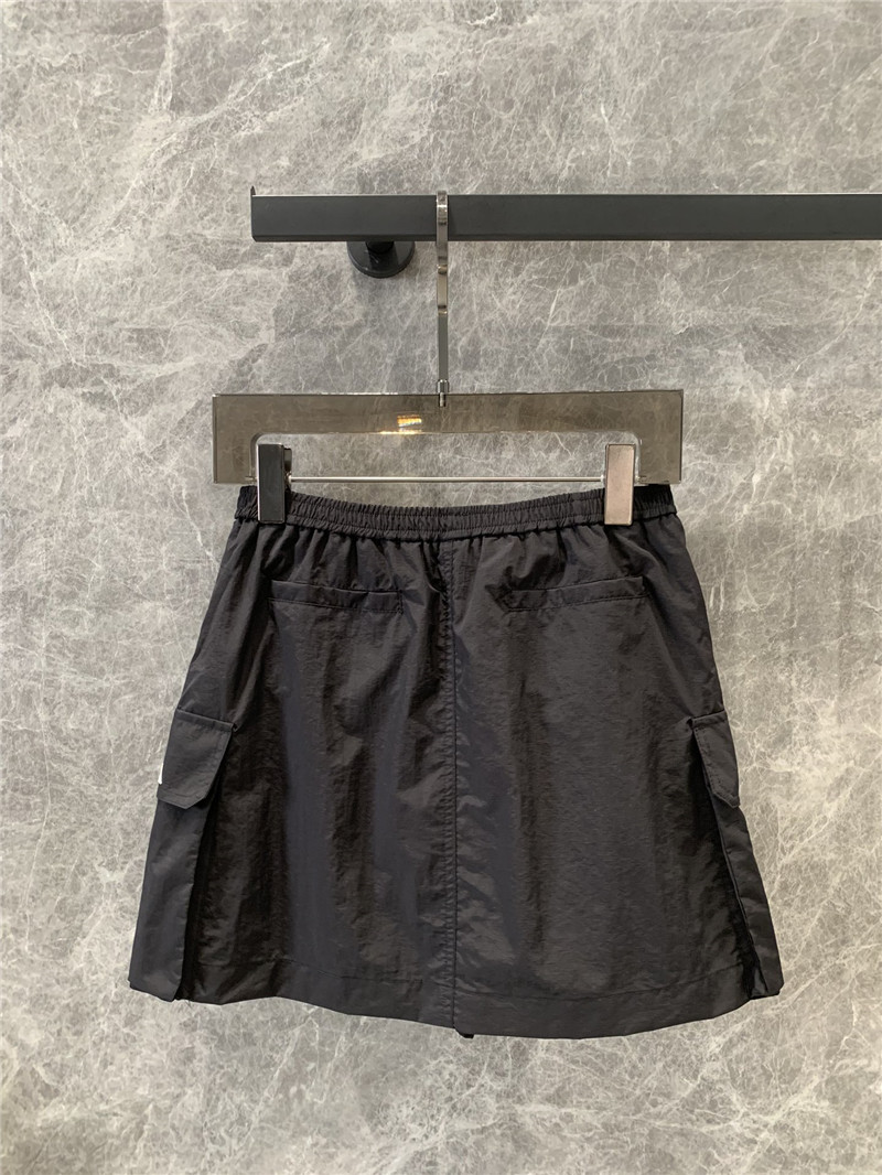 Pra*a classic letter work skirt replica clothing sites