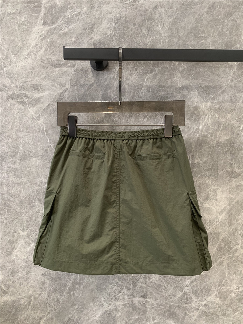 Pra*a classic letter work skirt replica clothing sites