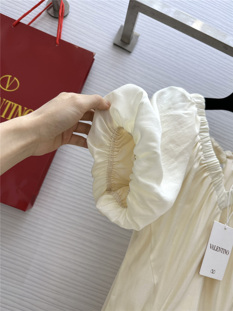 Va1e*ntin0 v neck puff sleeve dress replicas clothes