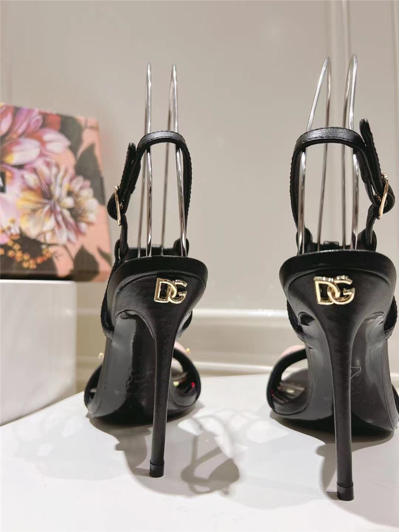 Dolce & Gabbana Capri Embellished Leather Sandals