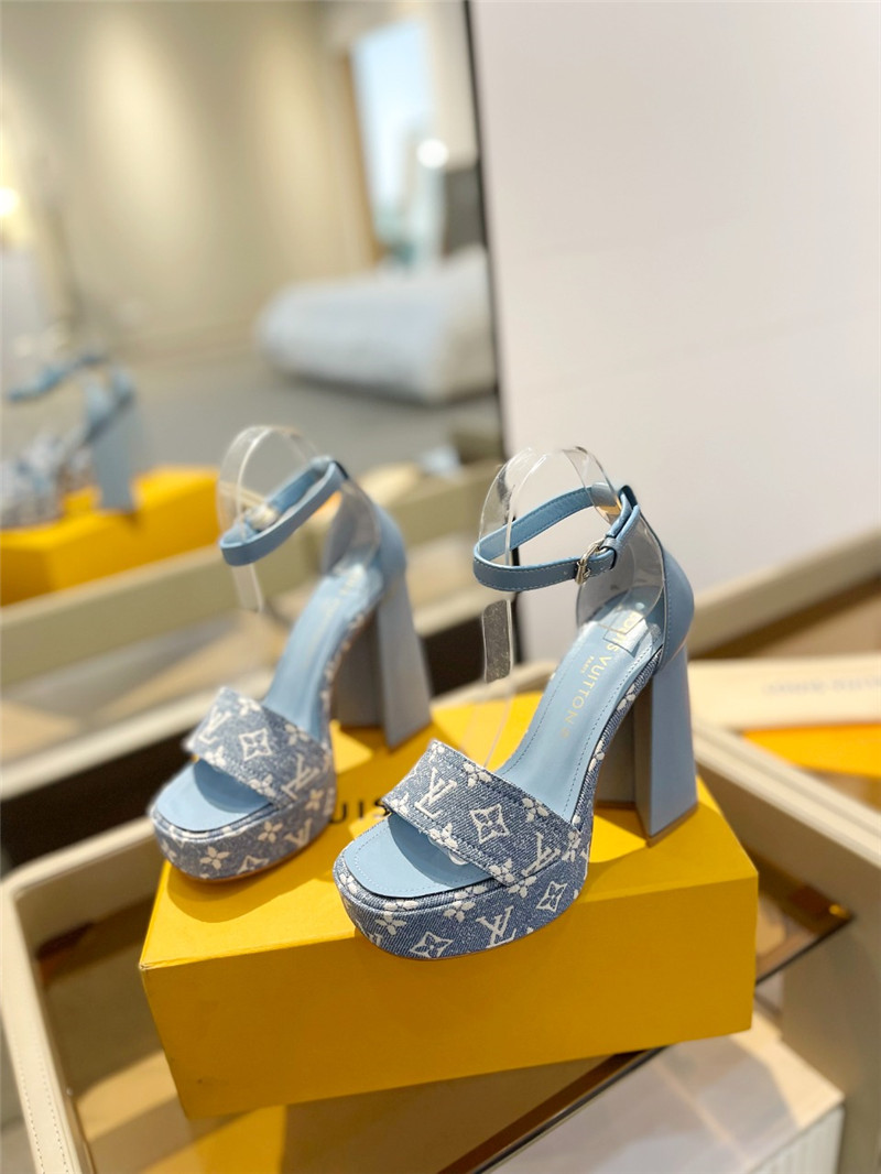 l0vis Vvtt0n monogram jacquard denim platform sandals beige