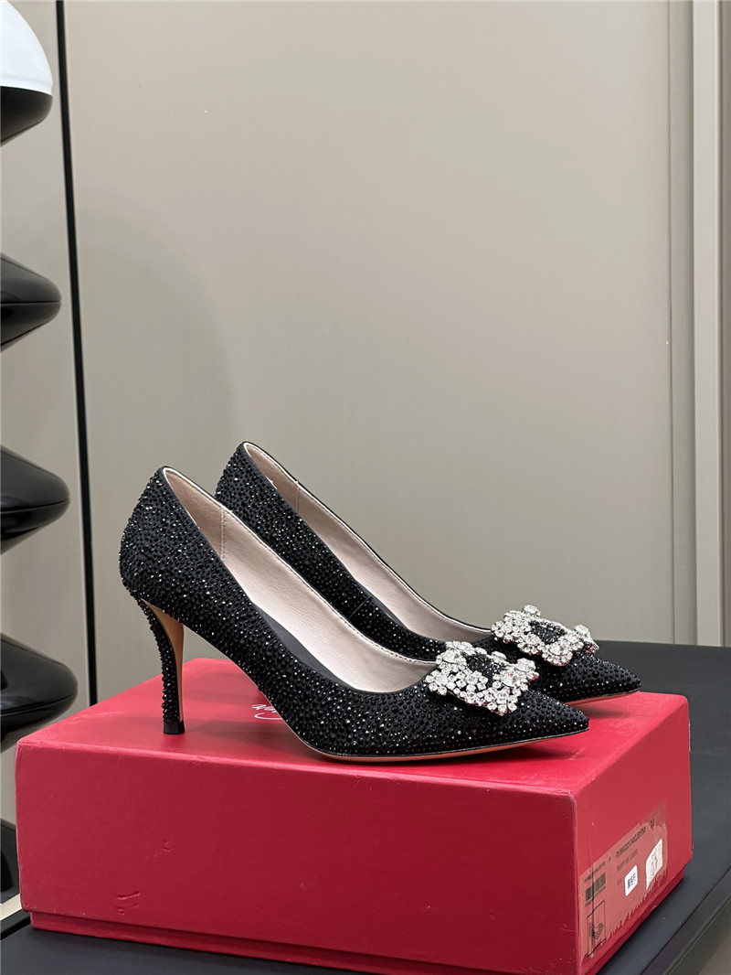 roger u1u1er black crystal buckle pumps