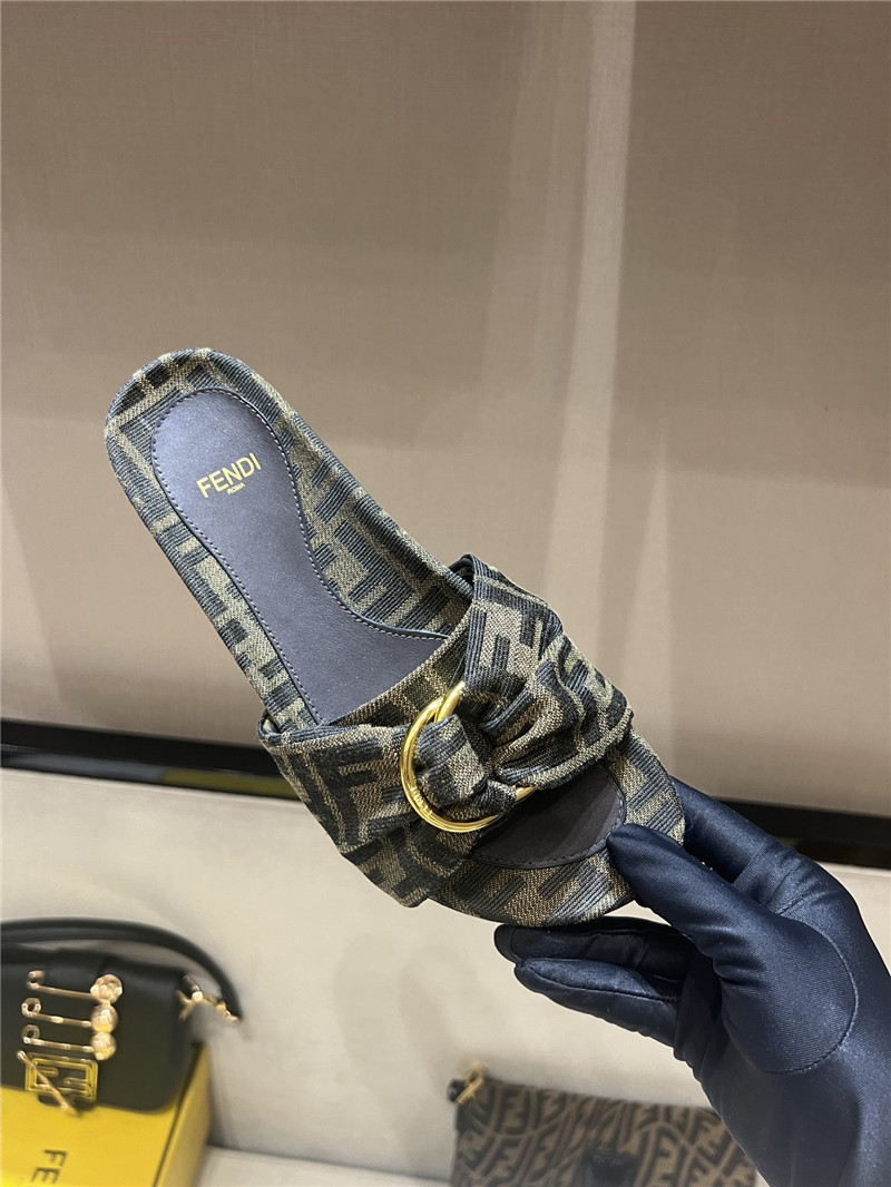 F**di feel ff jacquard slides