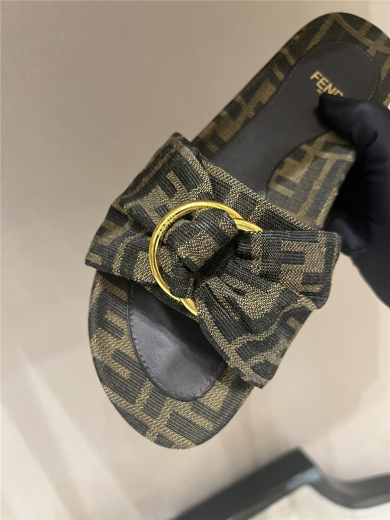 F**di feel ff jacquard slides