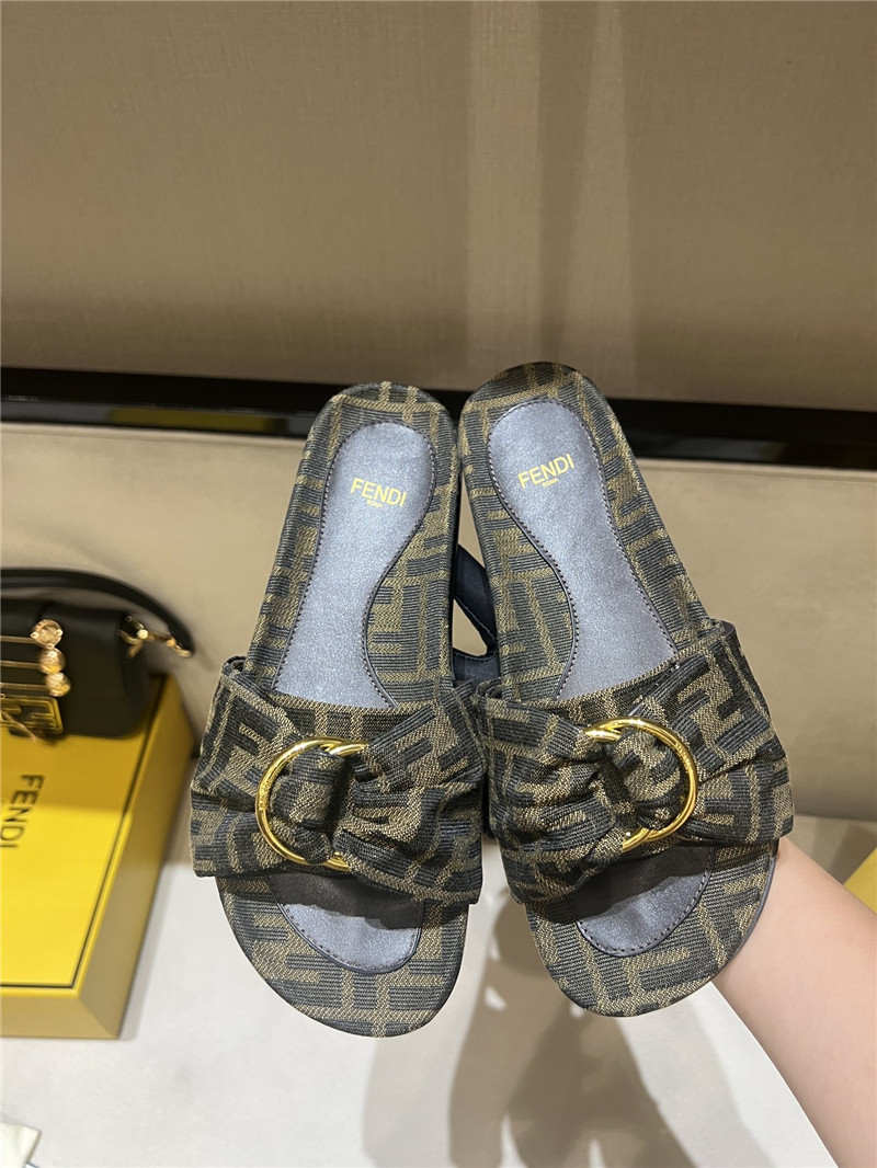 F**di feel ff jacquard slides
