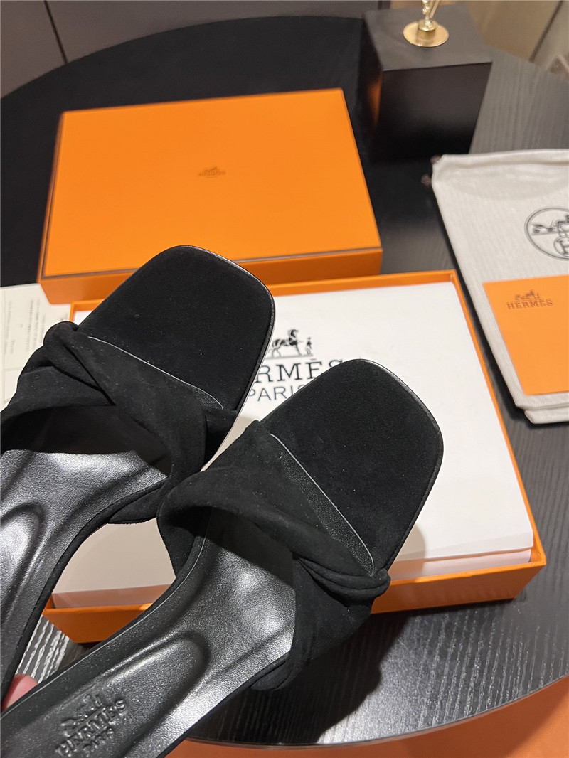 H**me5 black suede giny 55 sandals