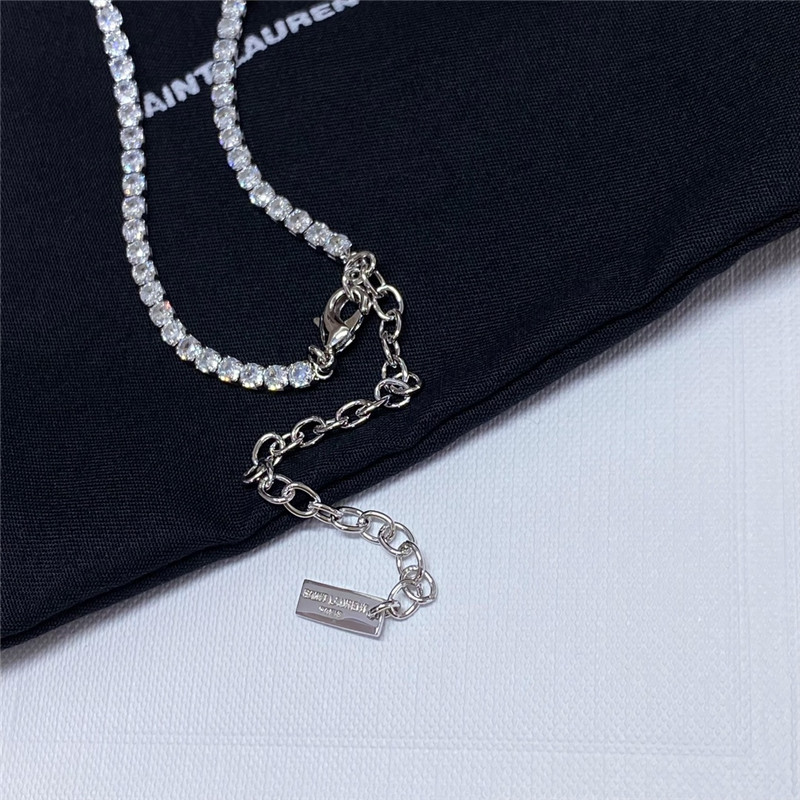 y51 full D1am0nd chain contrast logo necklace