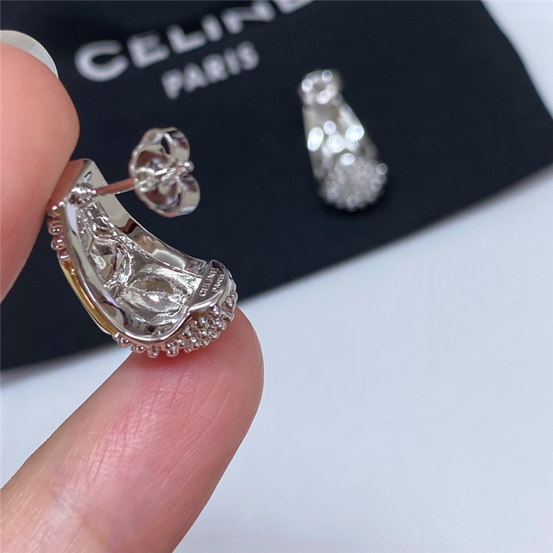 Ce1i*e contrast color small cashew earrings
