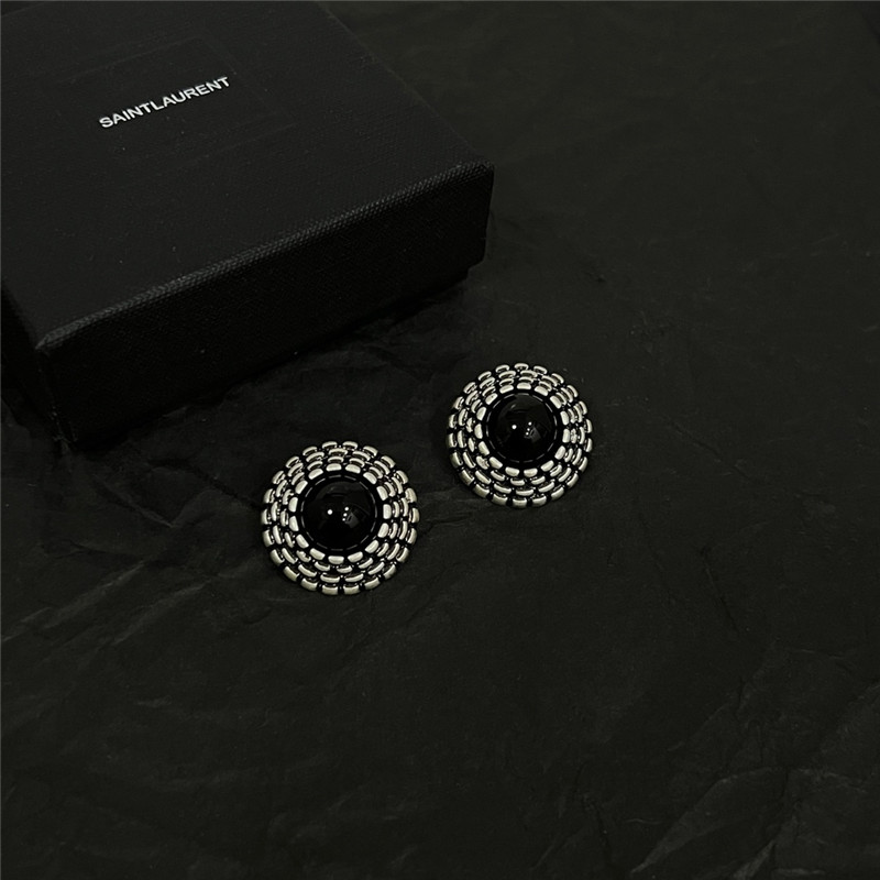 Y51 new earrings