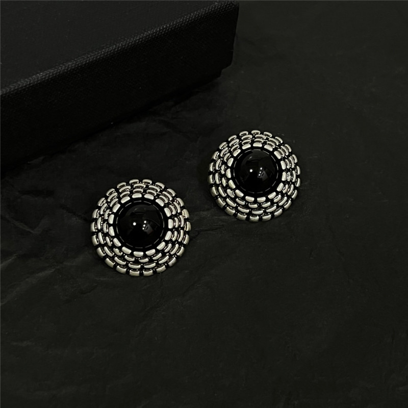 Y51 new earrings