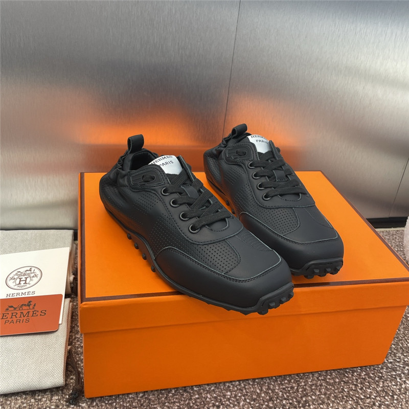 H**me5 black leather flat round toe sneakers