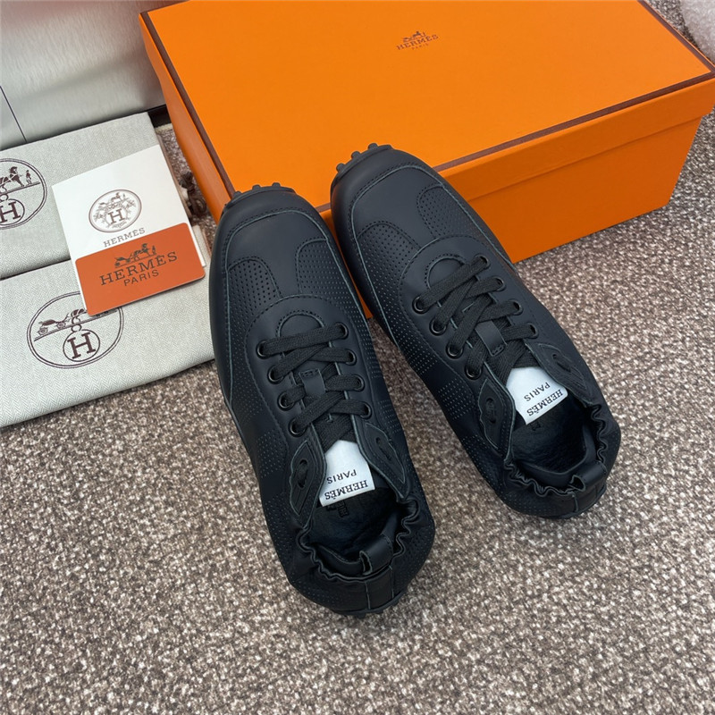 H**me5 black leather flat round toe sneakers