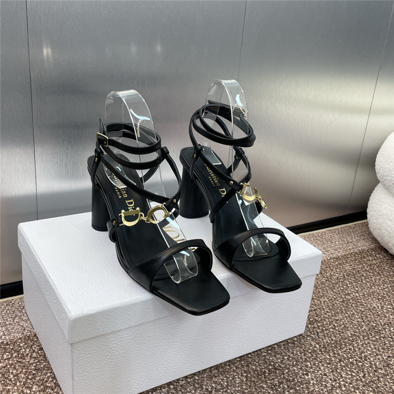 c’est D10r heeled sandal black calfskin