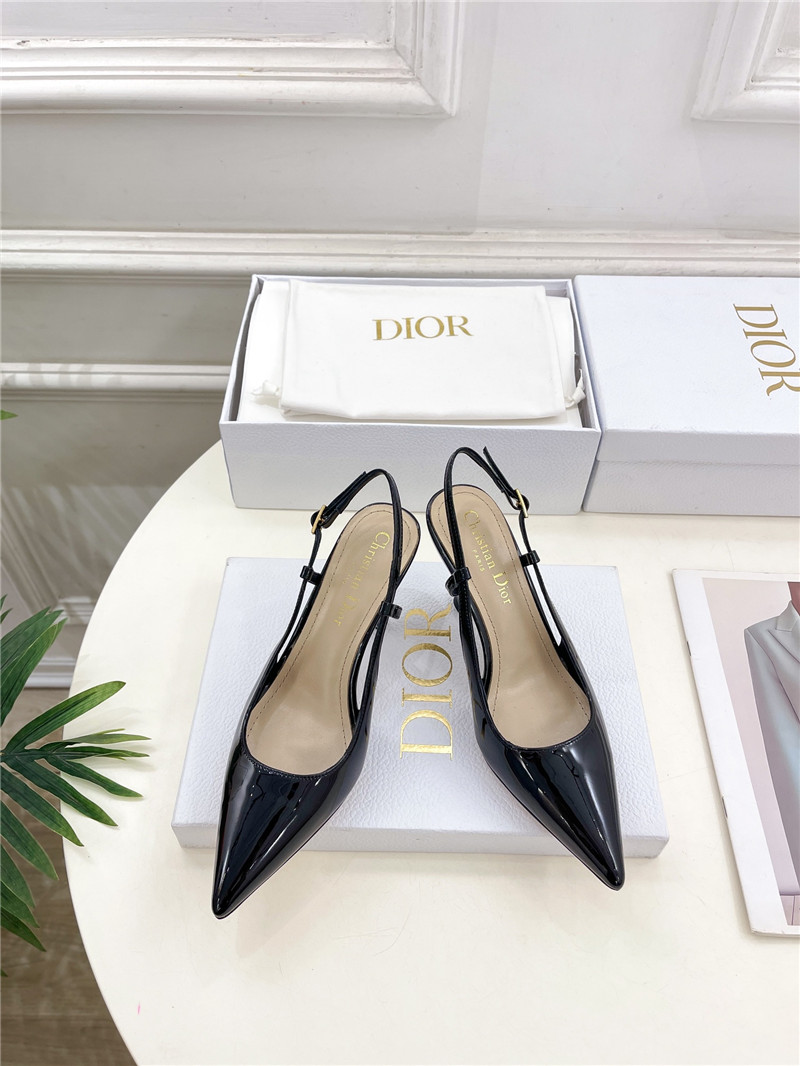 D10r tribales slingback pump black patent calfskin