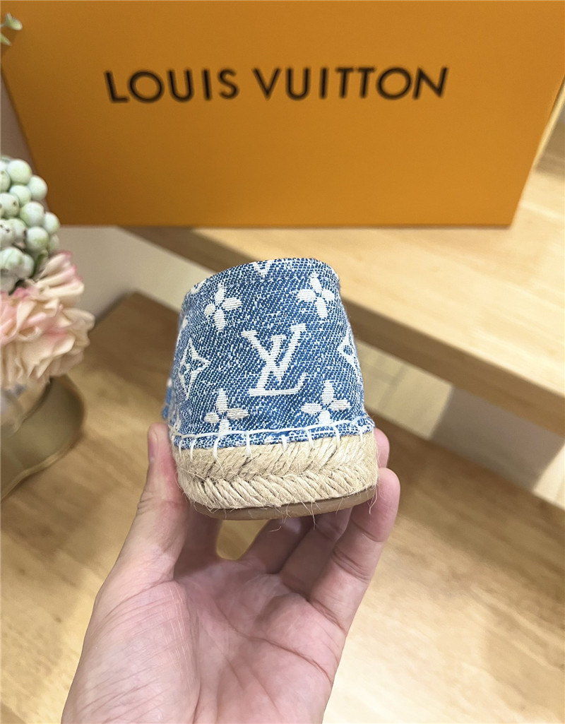 l0vis Vvtt0n bidart espadrilles light blue monogram textile