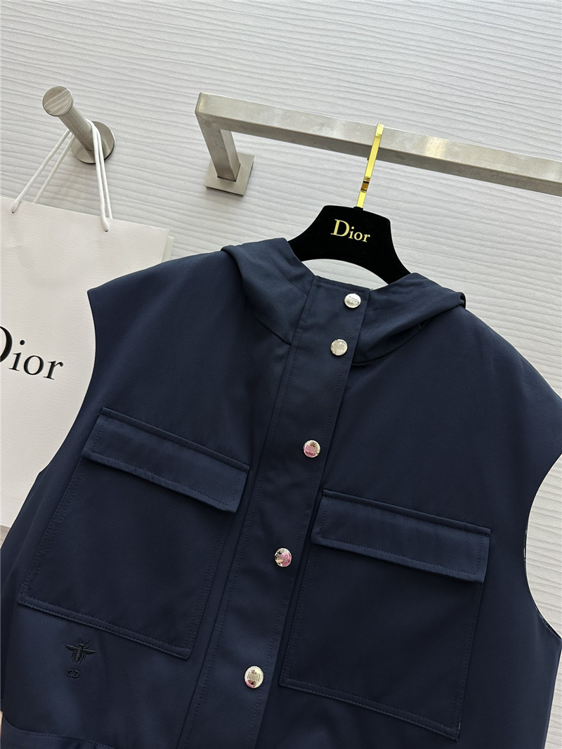 D10r hooded vest replica designer clothing websites