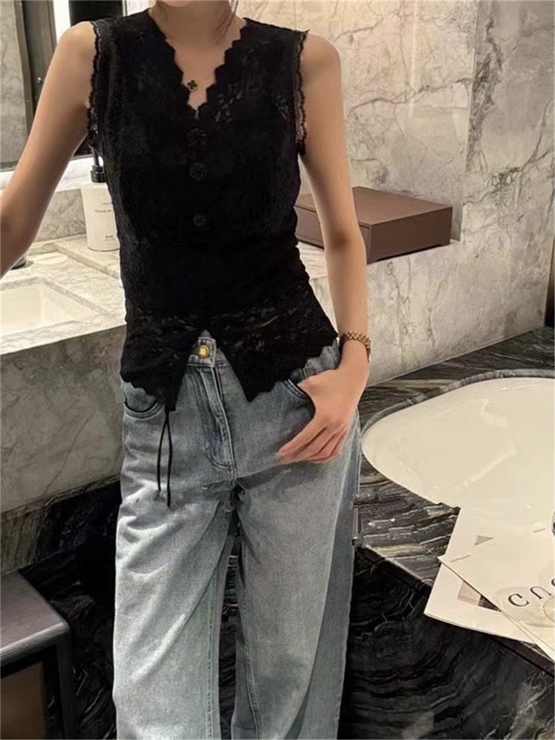 Ch**el hot sale lace vest replica d&g clothing