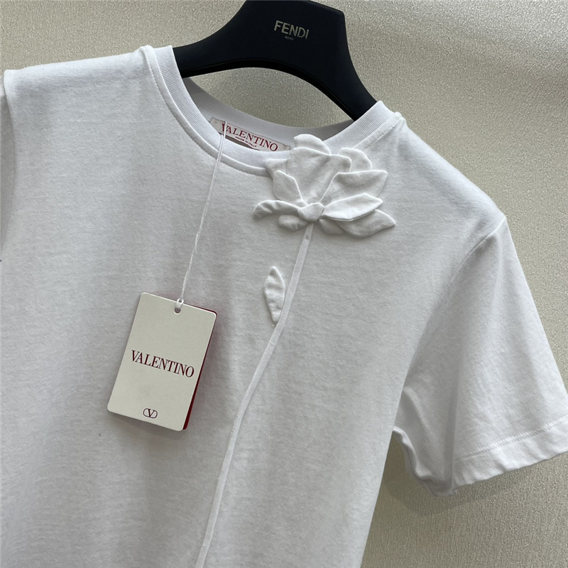 Va1e*ntin0 cotton t-shirt cheap replica designer clothes