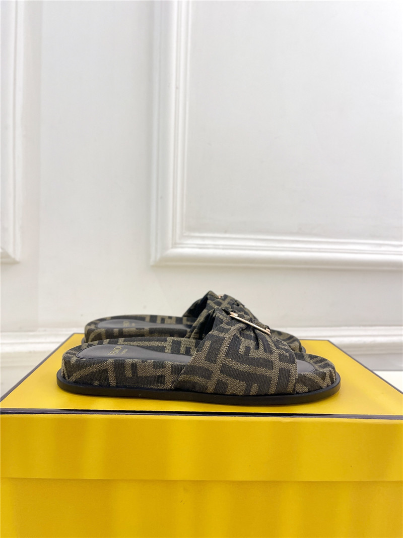 F**di feel brown and black ff jacquard slides