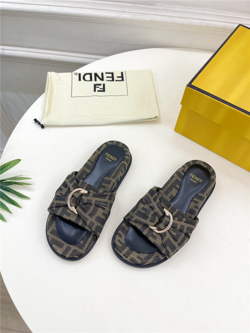 F**di feel brown and black ff jacquard slides