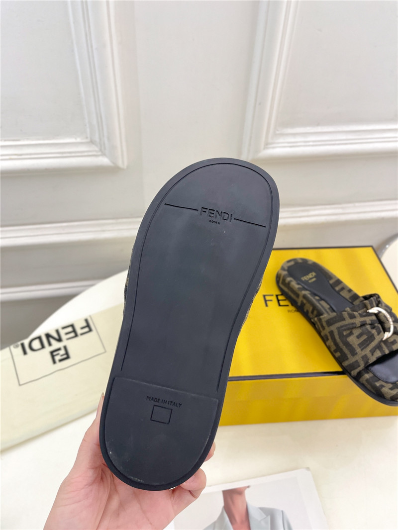 F**di feel brown and black ff jacquard slides