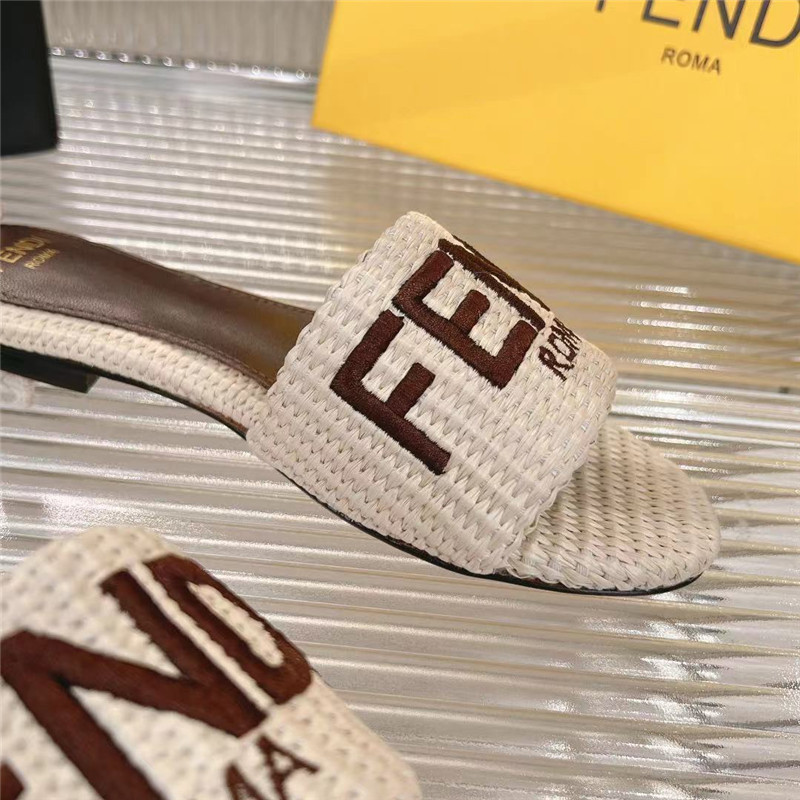 F**di sunshine white raffia flat sandals