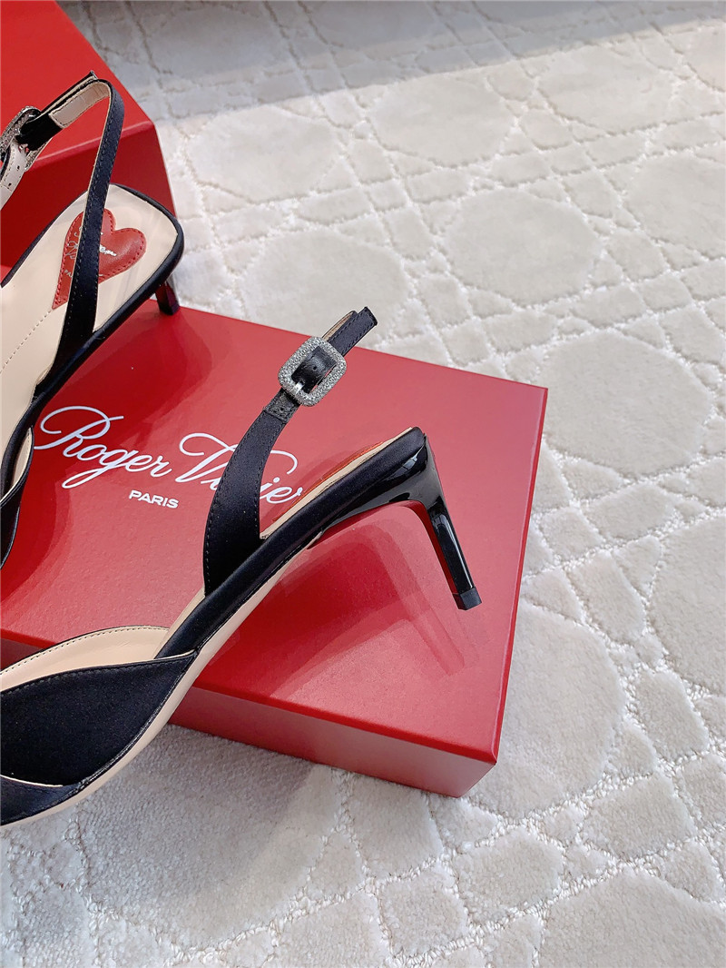 roger u1u1er viv’ canard black satin slingback pumps