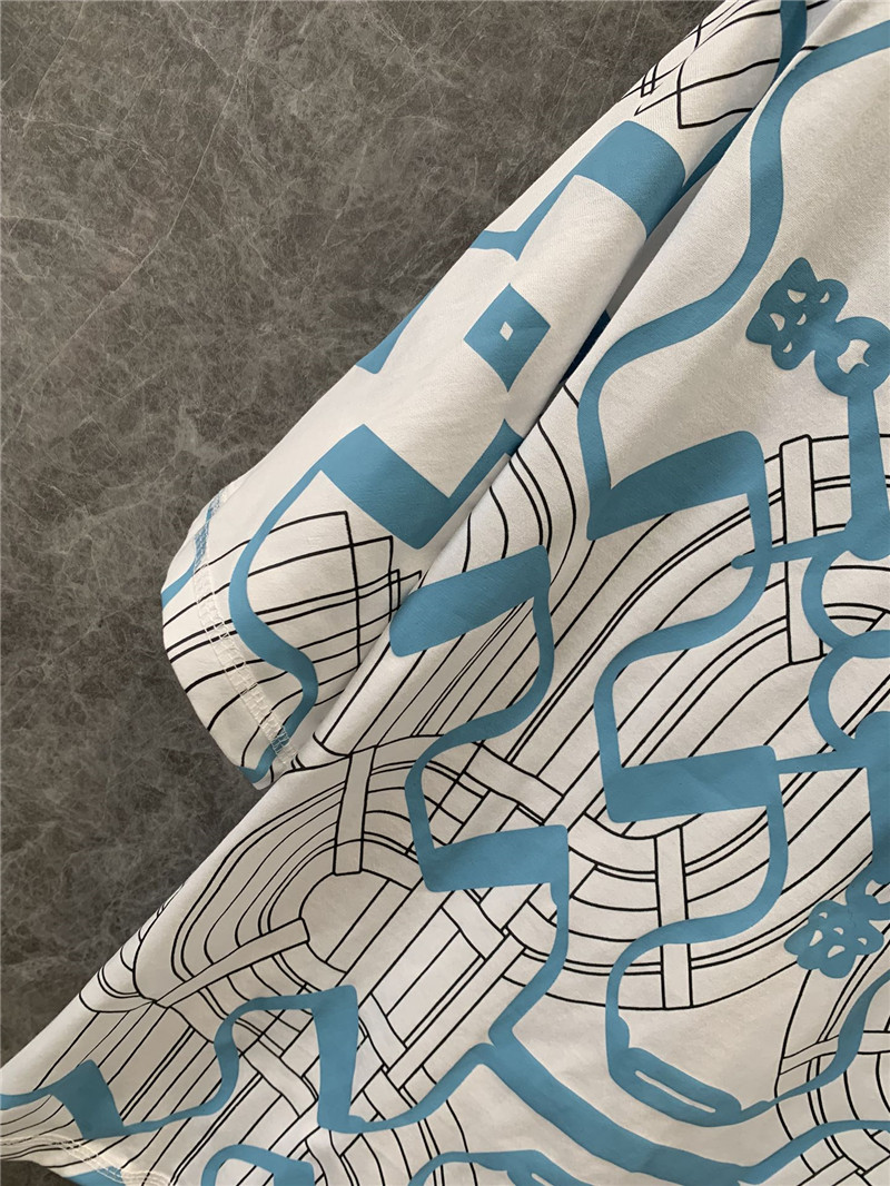 H**me5 geometric print v-neck short-sleeved t-shirt replicas clothes