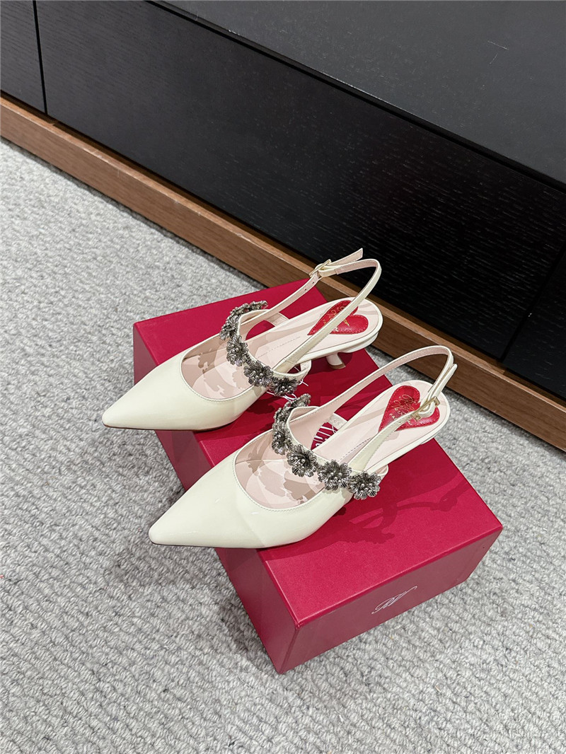 roger u1u1er efflorescence mary jane slingbacks in ivory