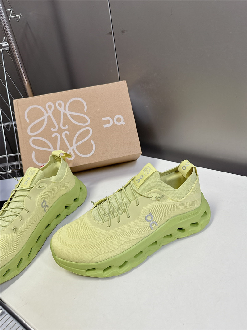 L0ew* + on cloudtilt 2.0 stretch sneakers