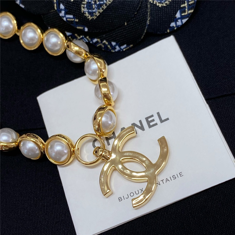 Ch**el pearl double c necklace
