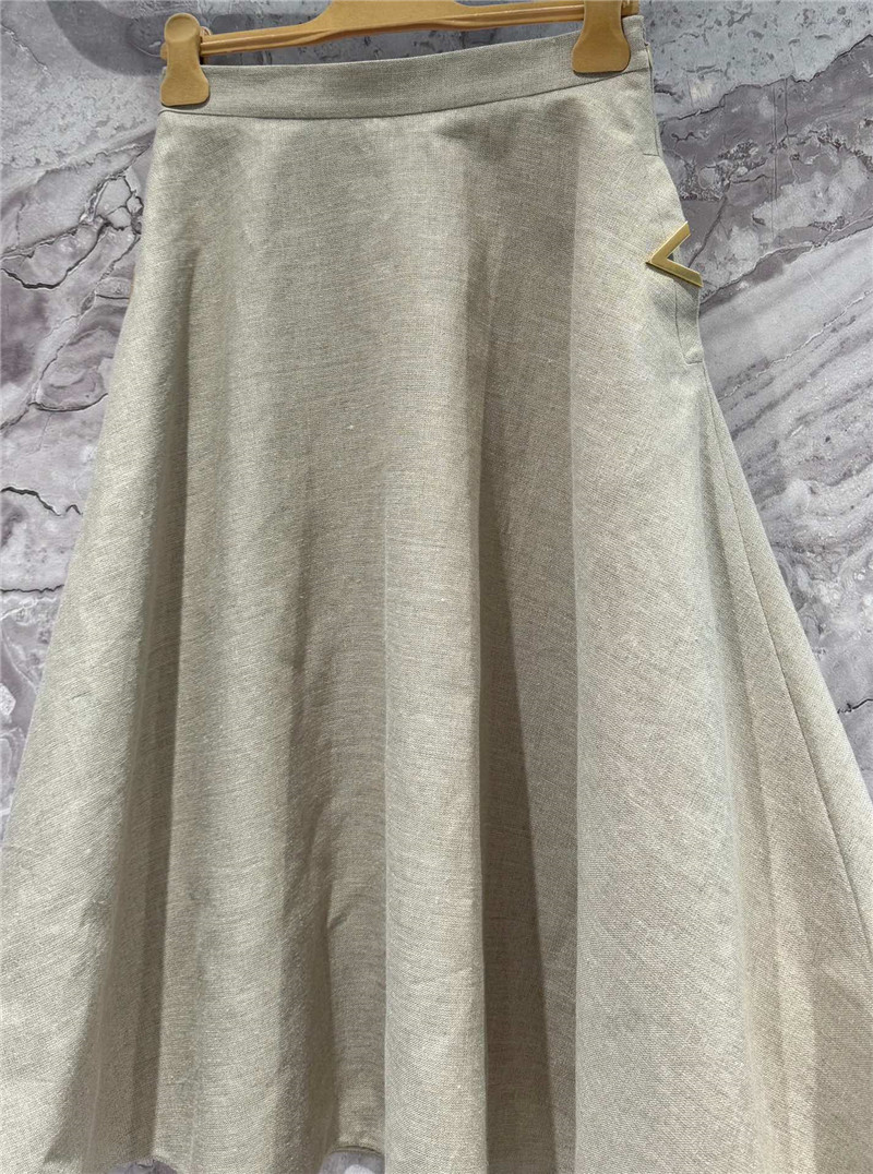 Va1e*ntin0 linen skirt replica d&g clothing
