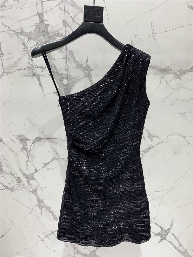 Y51 new one-shoulder dress replica clothing sites