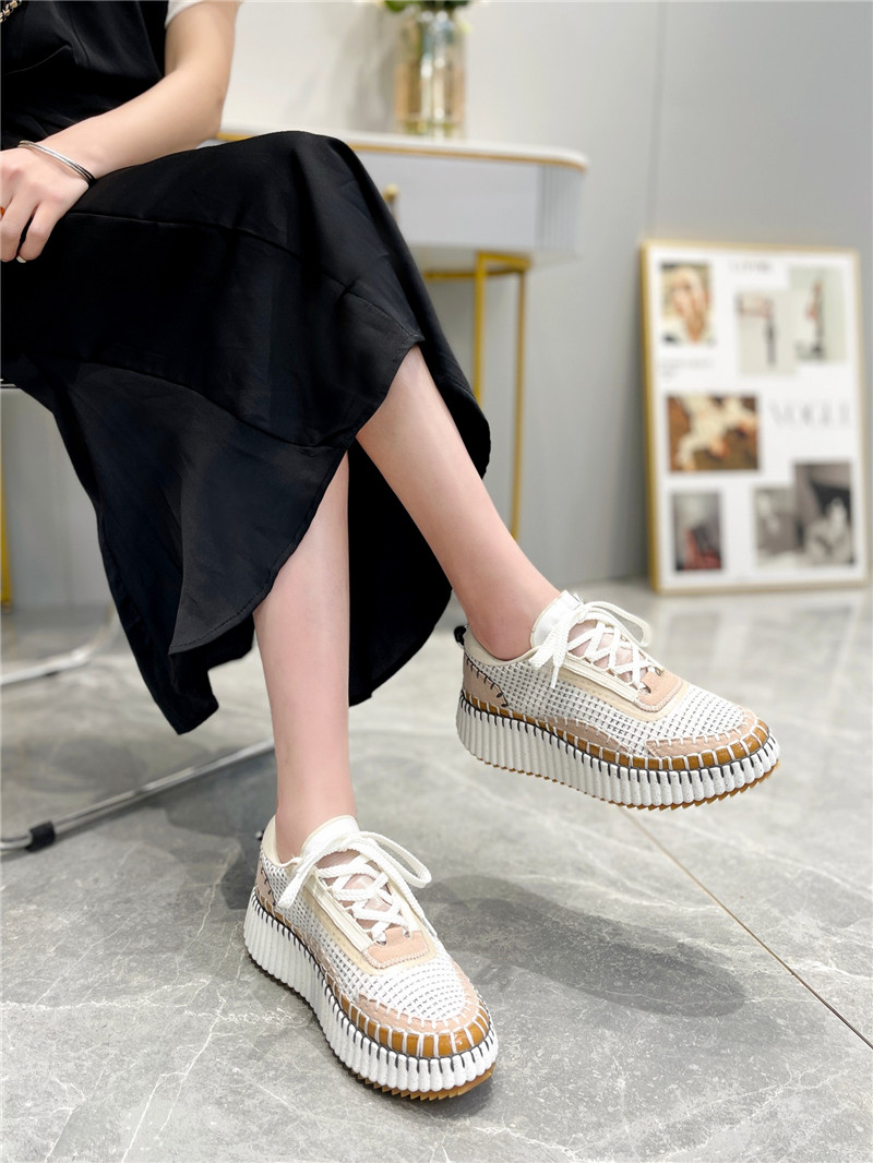 Chloé Lace-Up Rainbow Sneakers Beige