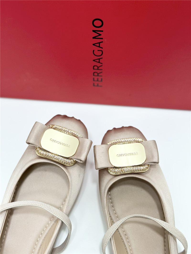 Ferragamo New Vara Plate Ballet Flat Neutral Silk