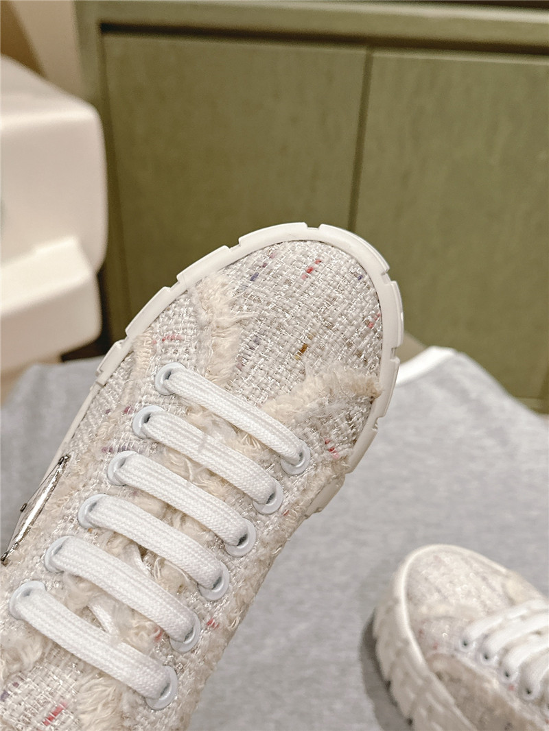 Pra*a double wheel tweed trainers in white