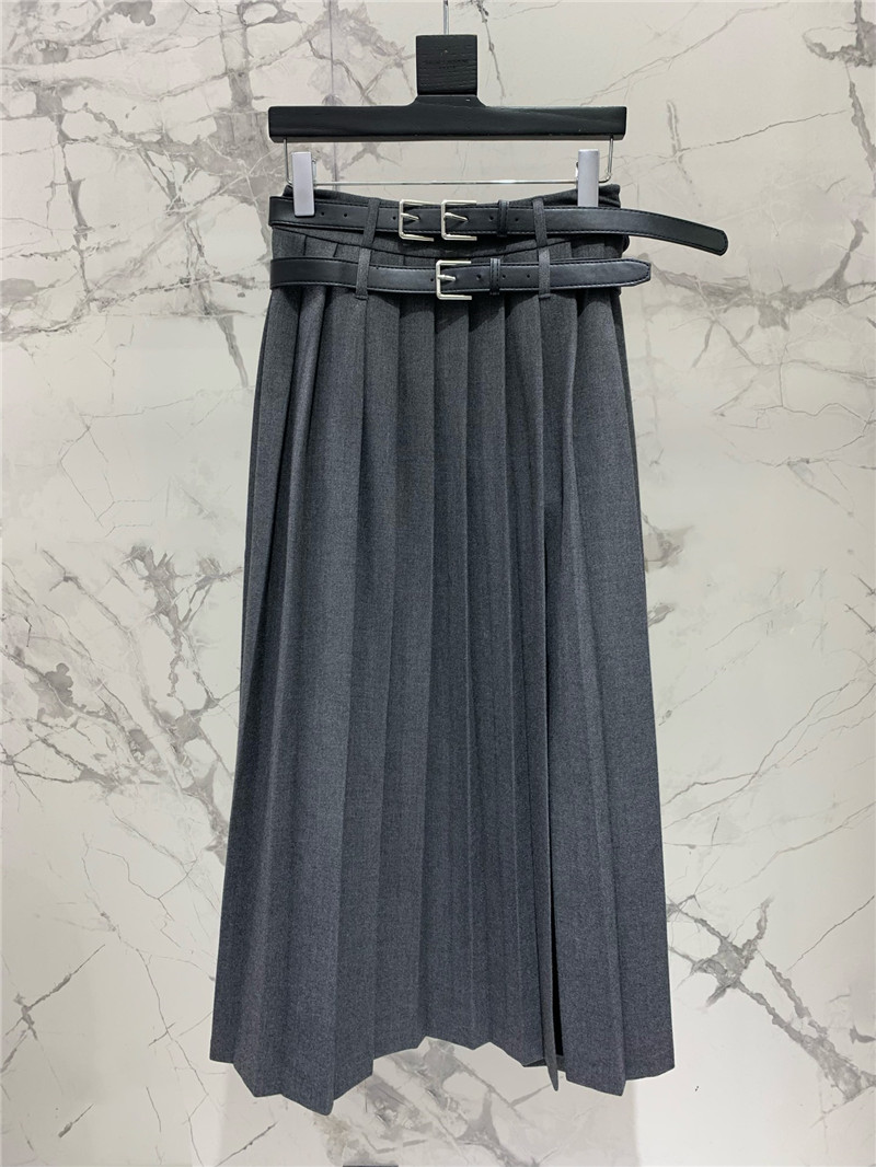 Y51 new long pleated skirt replica clothing sites