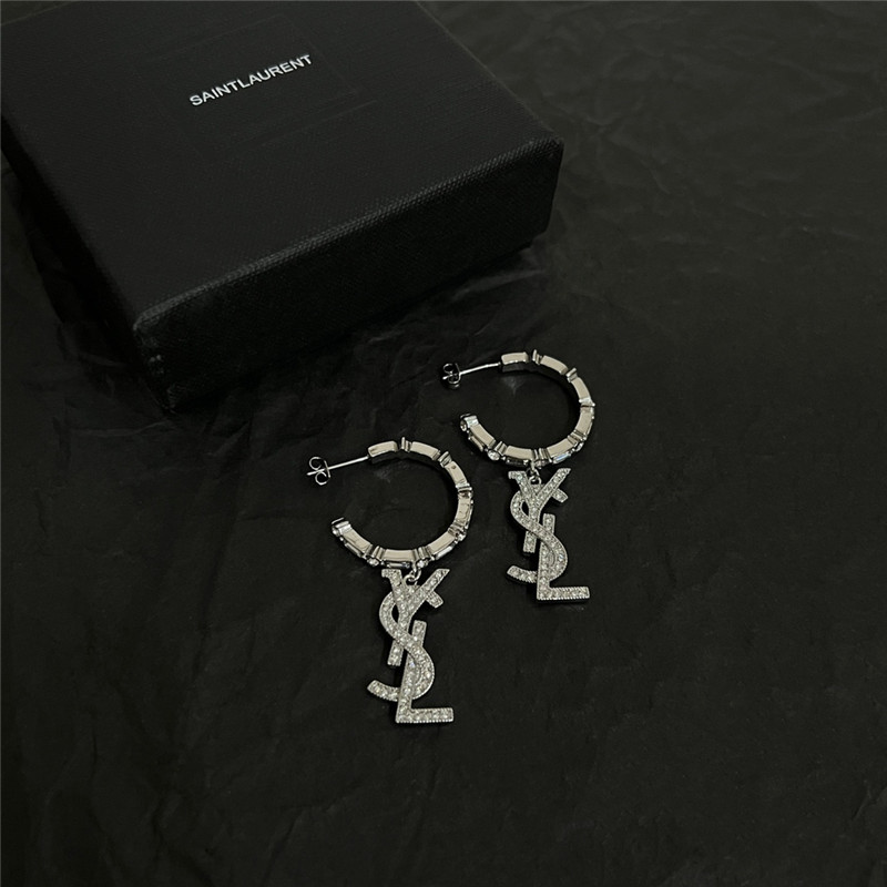 Y51 new earrings