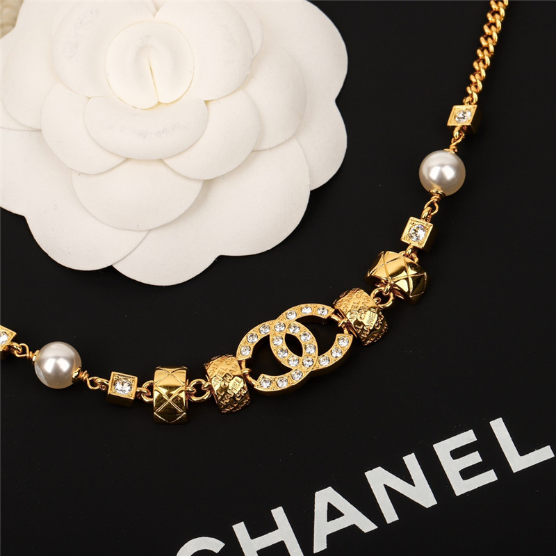 ch**el D1am0nd pearl choker necklace