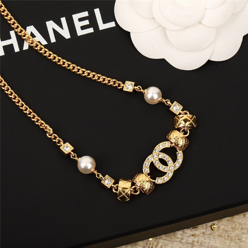 ch**el D1am0nd pearl choker necklace