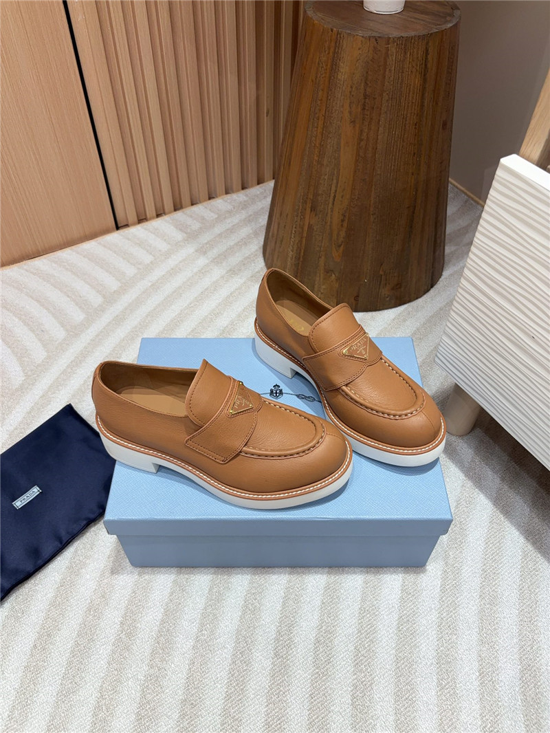 Pra*a beige double chocolate leather loafers