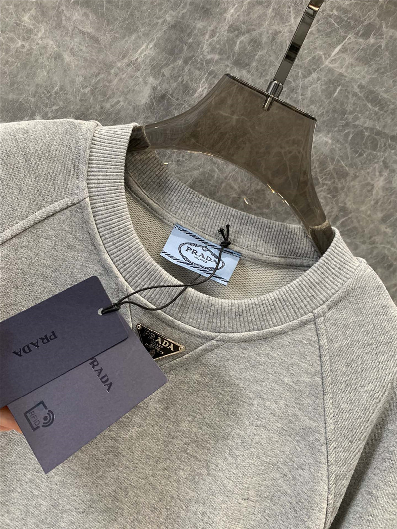 Pra*a round neck long sleeve sweatshirt replica clothing