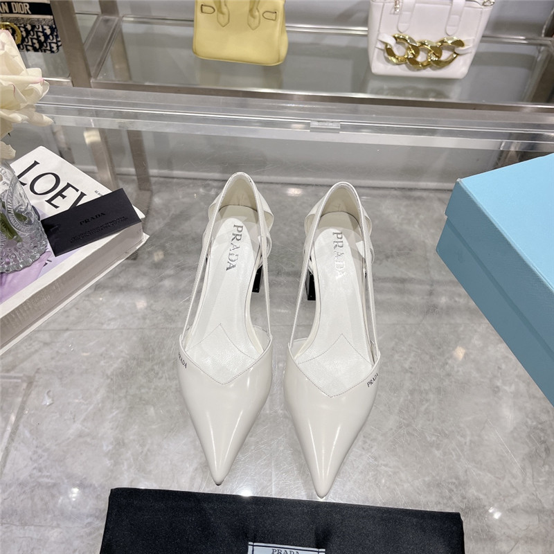 pra*a pointed toe block heel sandals Marg*e1a replica shoes
