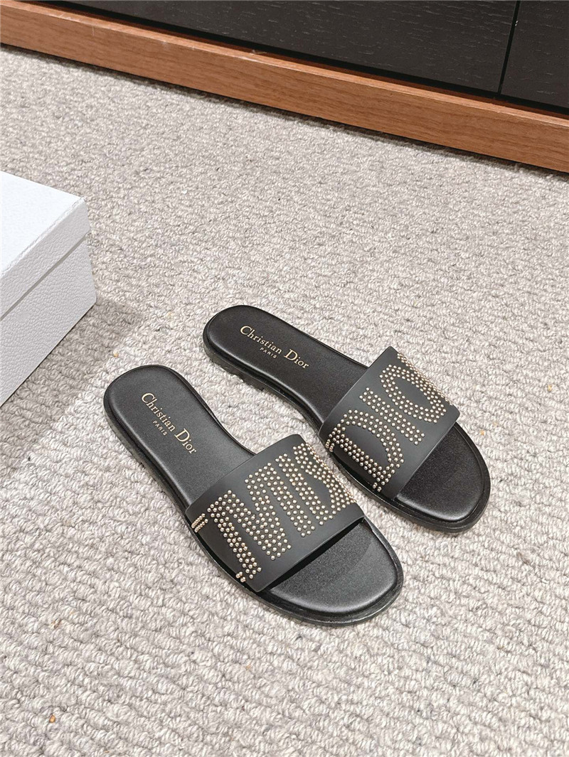D10r dway slide black calfskin with gold-finish studs