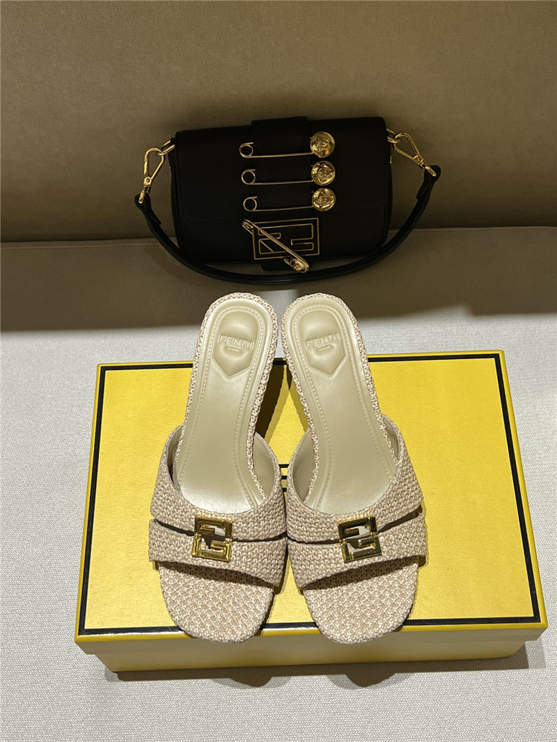 F**di ffold beige cotton fiber sandal mules