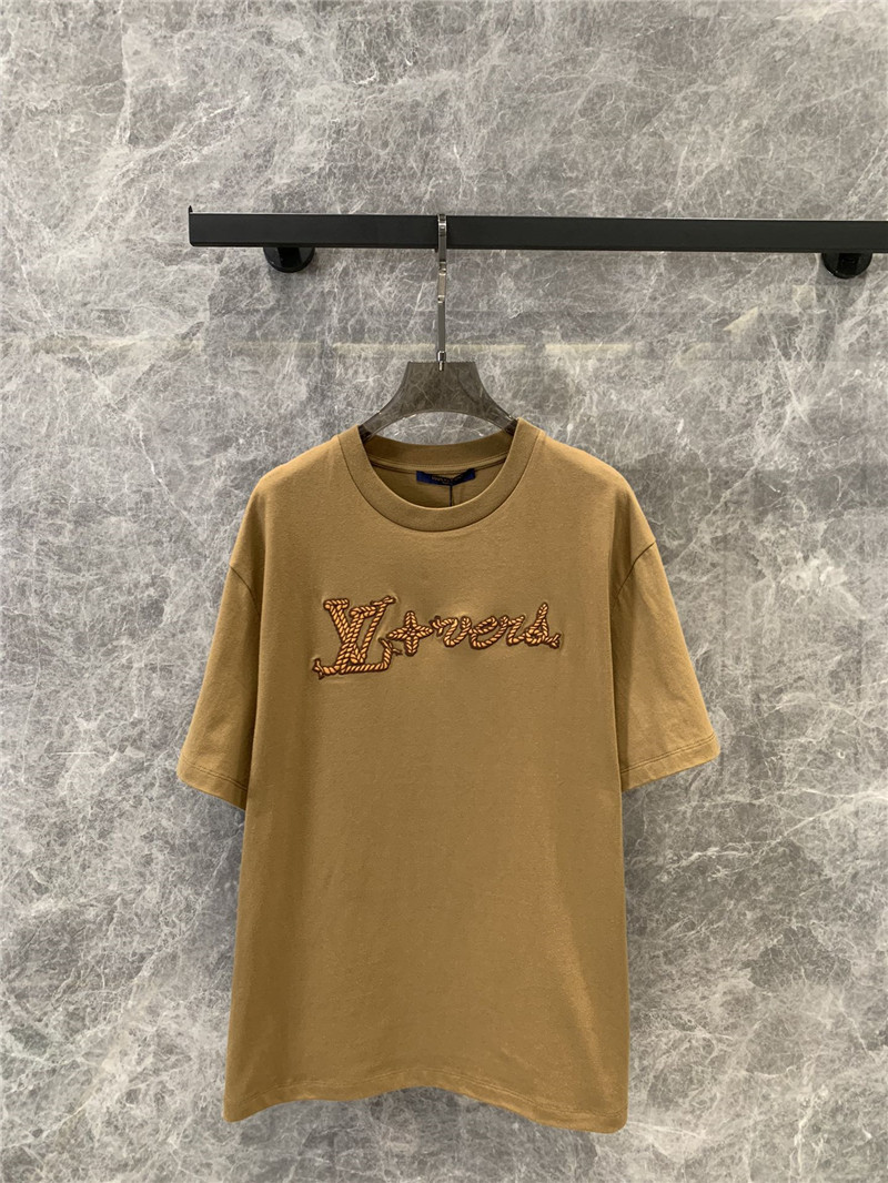 l0vis Vvtt0n lv round neck short sleeve t-shirt replica clothes