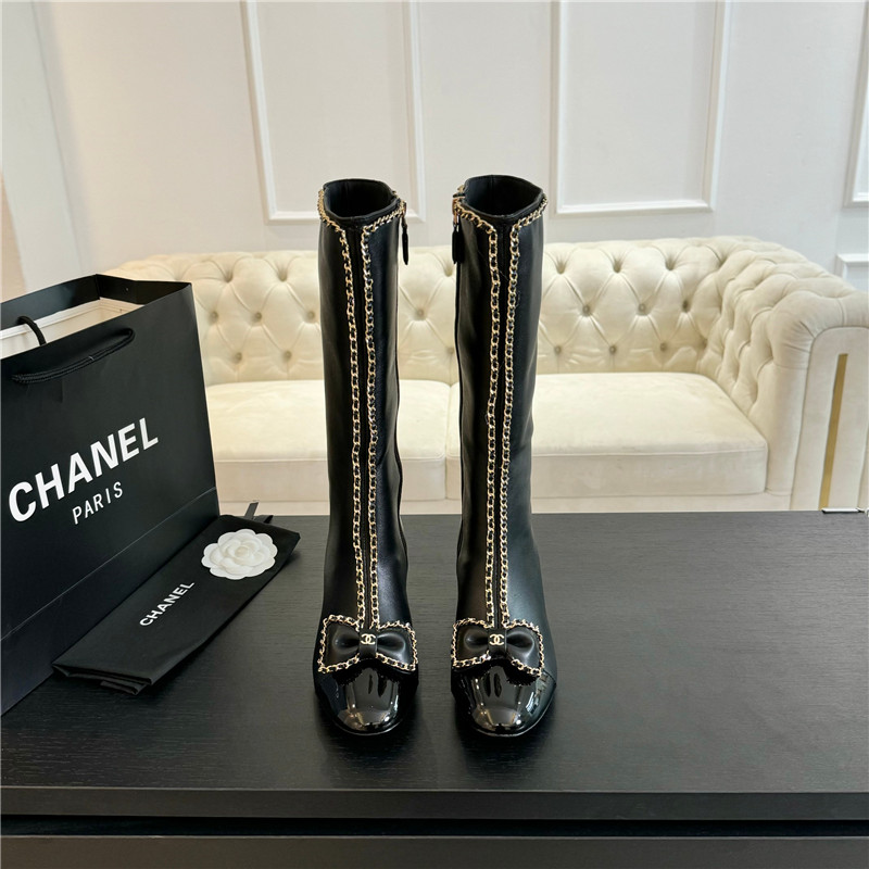 Ch**el black calfskin bow patent leather keen high boots