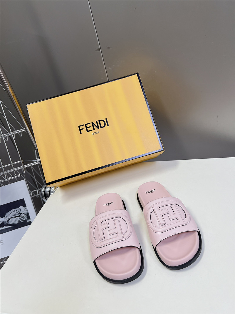 F**di ff baguette leather slides rubber pink